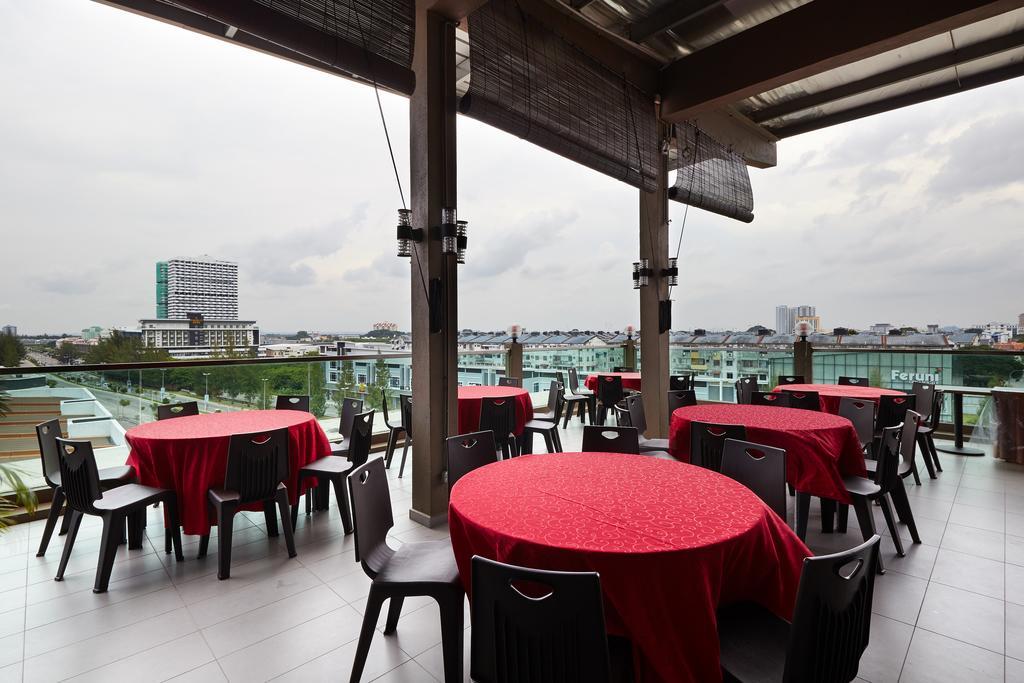 Terra Nova Hotel 3*