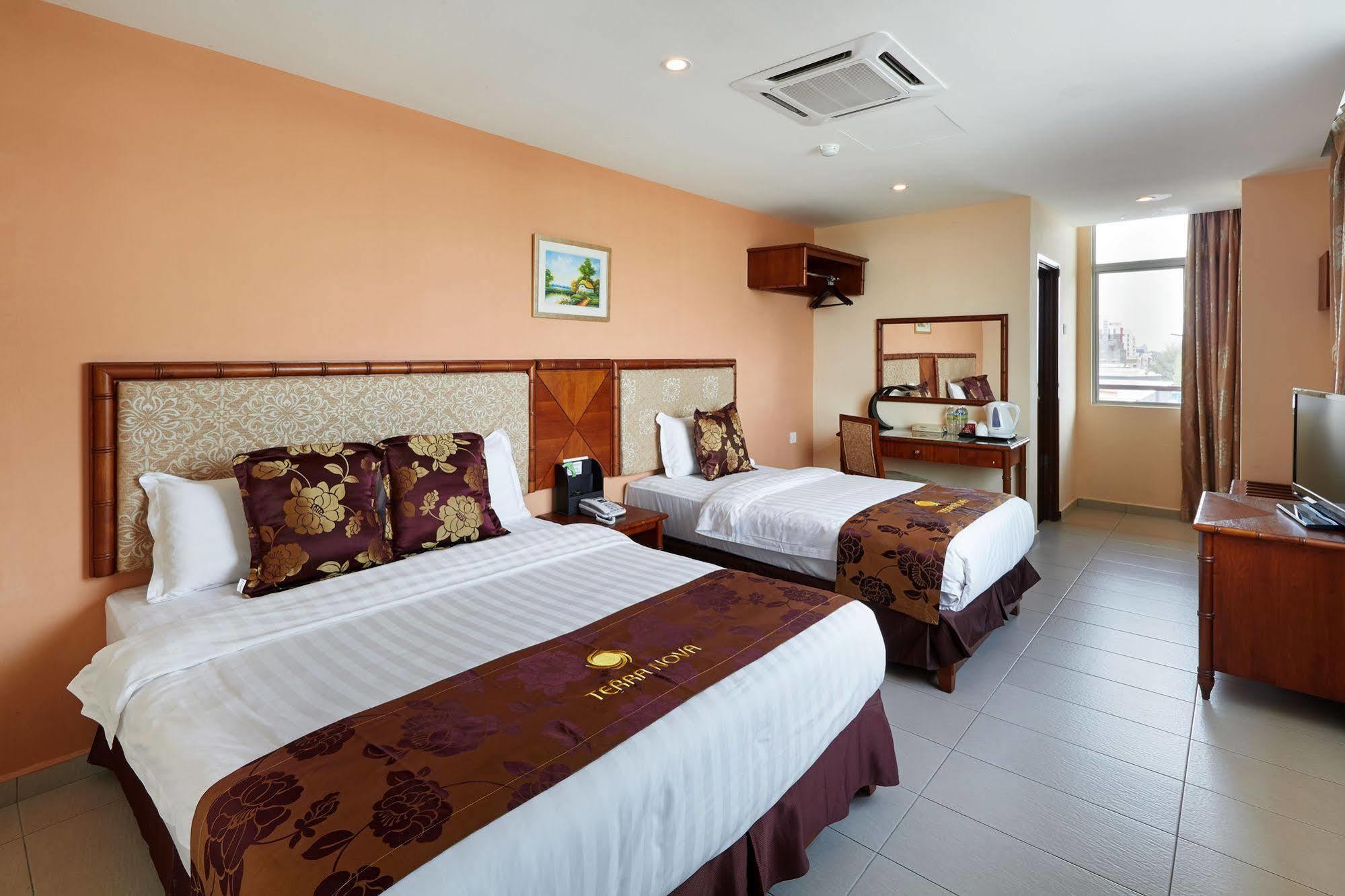 Terra Nova Hotel 3*